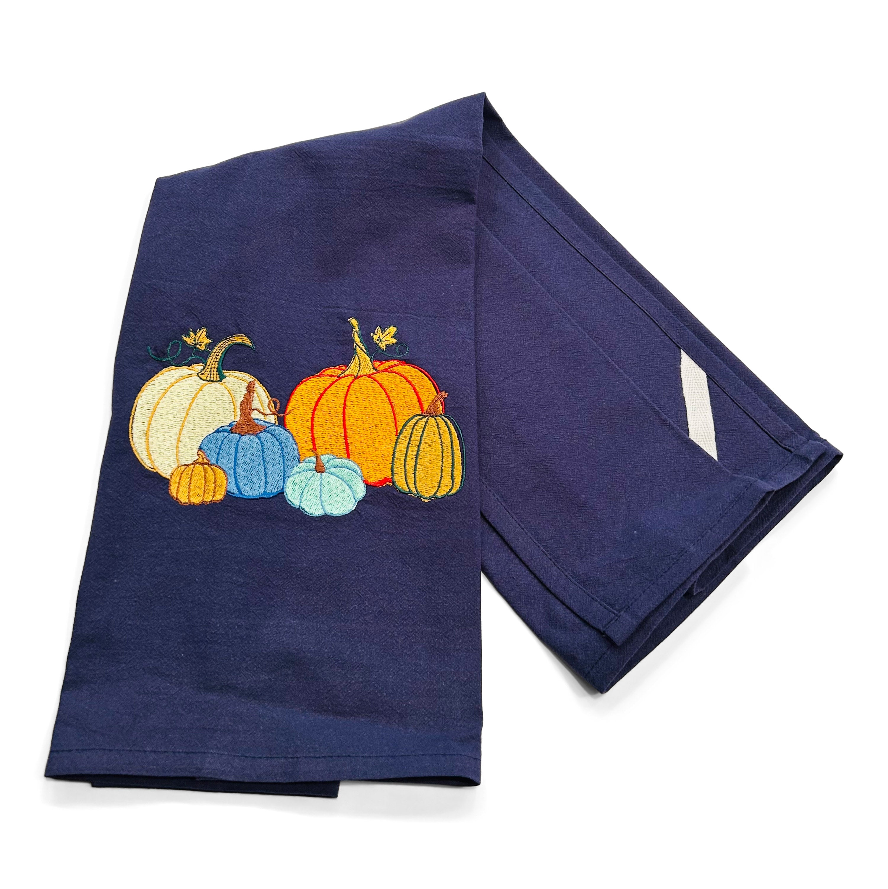 Classic Autumn Pumpkins on navy