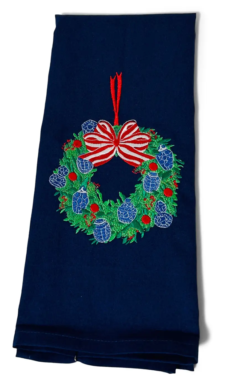 Chinoiserie Wreath with Ginger Jar Ornaments - Red Bow