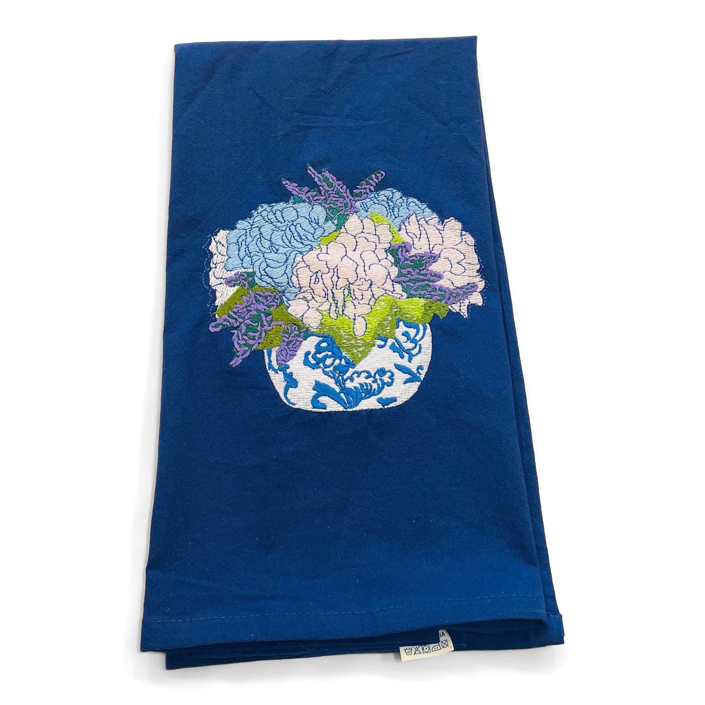Towel  - Hydrangeas in Chinoiserie Planter