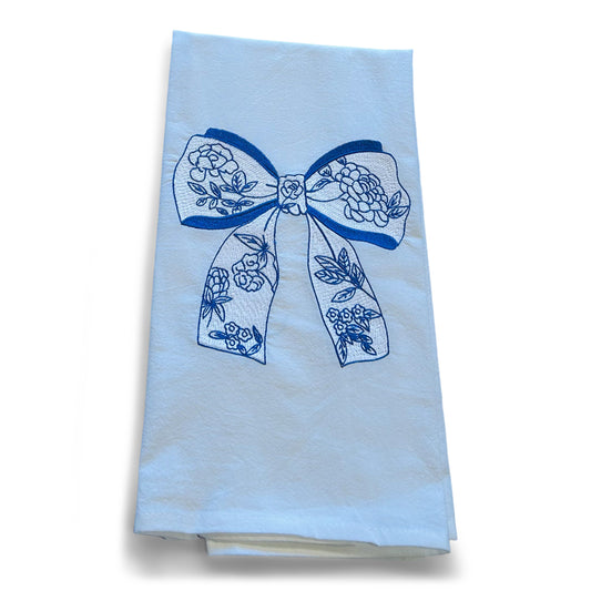 Chinoiserie Big Blue Bow Towel